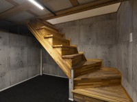 屋久島地杉を採用した地下空間平屋の家のサムネイル